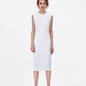 NEW WITH TAGS Zara simple cocktail dress in white Size small
